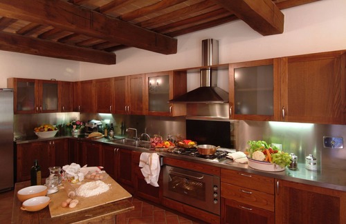 Pienza Villa | vacaciones de vacaciones gran chalet Italia, Toscana, cerca de Siena, Pienza, piscina, vistas, wi-fi, a corto plazo a largo plazo italiano