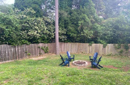 Danville Casa | Large Upscale Home with Game Room & Basement Suite
