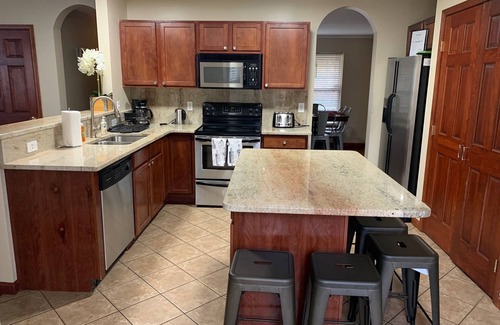 Tunkhannock Township Casa | Large vacation house, private pool and hot tub, lots of privacy, perfect getaway