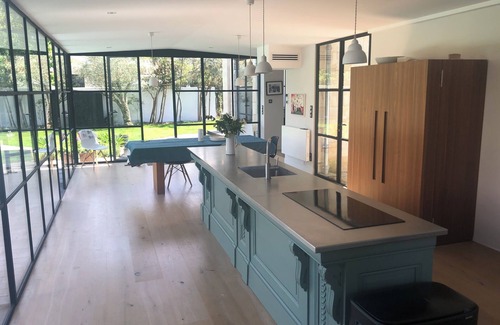 Le Bouscat Casa | Large vacation home