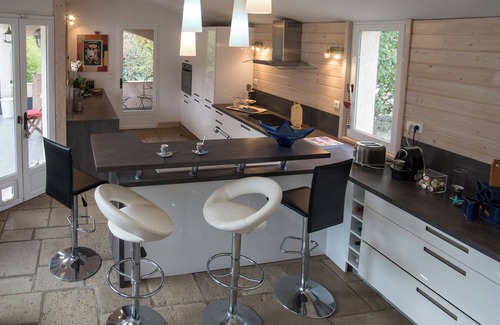 Cotignac Casa | Gran villa, de 6 a 15 personas, en el borde del bosque y el río con piscina
