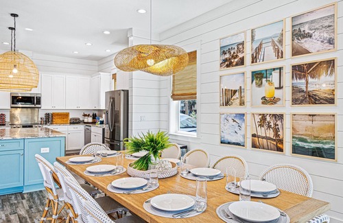 Frangista Beach Villa | Ask for 20% Off~Golf Cart~Heated Pool~Dogs Ok