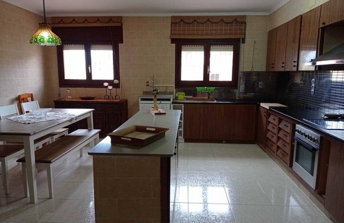 Vinaros Chalet De Esquí | Gran Chalet en zona tranquila, muy amplio y soleado. (apto para mascotas)