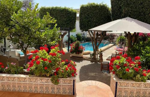 Roquetas de Mar Casa | Large Villa private pool and garden near beach