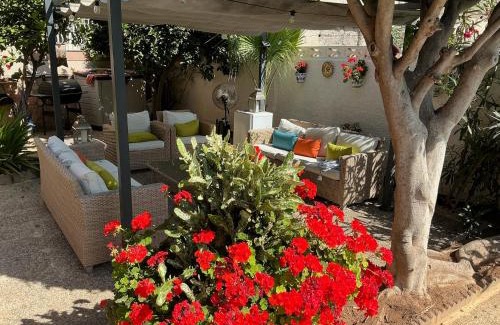 Roquetas de Mar Casa | Large Villa private pool and garden near beach