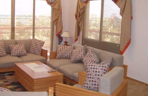 Al Ahyaa Villa | Gran villa justo en el Mar Rojo