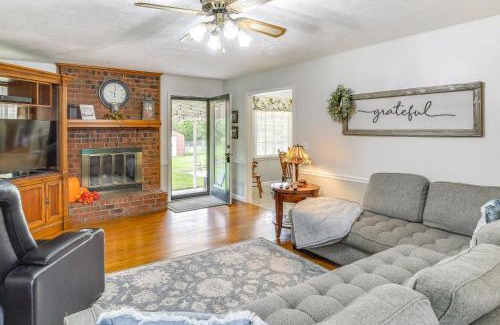 Murfreesboro Casa | Large Yard and Basketball Hoop Murfreesboro Home!