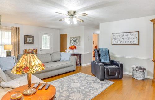 Murfreesboro Casa | Large Yard and Basketball Hoop Murfreesboro Home!