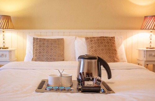 Milltown Cama Y Desayuno | Larkins Pub Restaurant and B&B