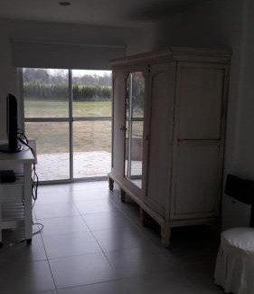 Lobos Casa | Las Acacias