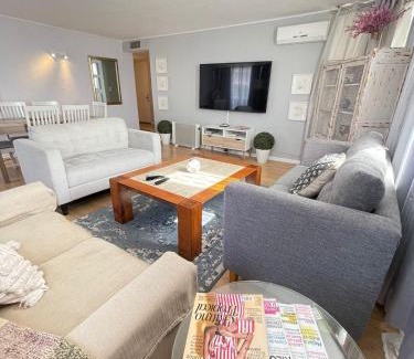 Apoquindo Apartamento | Las Condes Parque Arauco, 7 pax Departamento Grande