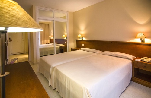 Chiclana de la Frontera Hotel | Aparthotel Las Dunas