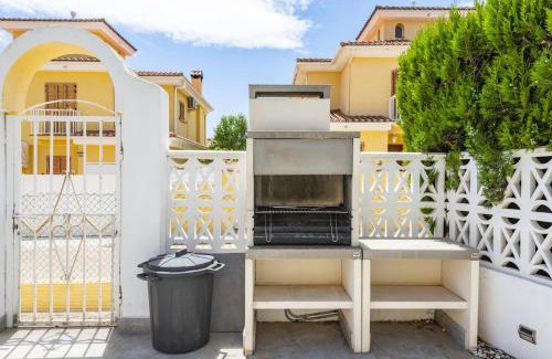 Ciudad Universitaria Casa | Las Gemas - Chalet adosado en urbanización cerrada