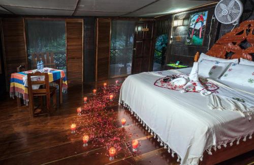 Marques de Comillas Cabina | Las Guacamayas Lodge Resort, Selva Lacandona, Chiapas México