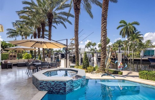 Seven Isles Casa | Las Olas Waterfront Estate