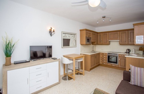 Oasis del Capistrano Apartamento | Las Palmas 17B - El Oasis de Capistrano!