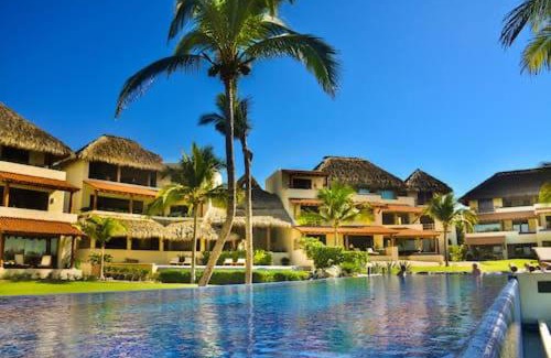 Ixtapa - Zihuatanejo Apartamento | Las Palmas Luxury Villas