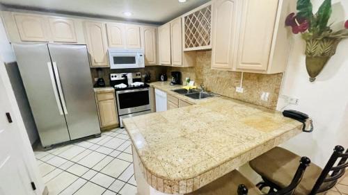Puerto Penasco Apartamento | Las Palmas Resort at Sandy Beach- Condo Grande-605 condo