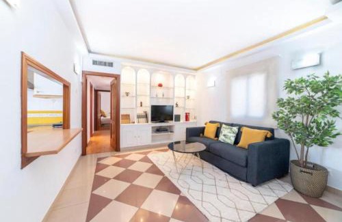 San Julian Apartamento | Las Setas - Refugio Espacioso en el Alma de Sevilla