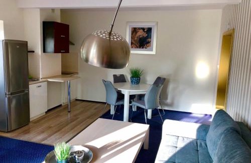 Slupsk Apartamento | LAS SŁUPSKI PREMIUM APARTAMENT NR6 Wifi Netflix Smart TV50 two bedrooms two extra large double beds up to 6 people full pleasure quality stay