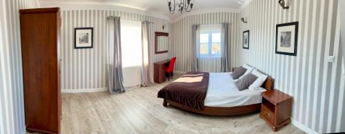 Slupsk Apartamento | LAS SŁUPSKI PREMIUM PANORAMIC APARTAMENT NR8 Wifi Netflix Smart TV55 full kitchen double bathtub up to 4 people full pleasure quality stay
