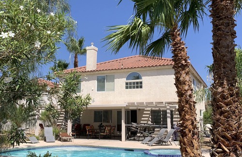 Sovana Casa | The Best ~ SW ~ Las Vegas 4 BR Casa / Piscina