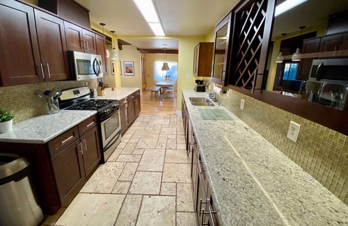 Las Vegas Casa | Remodelación de casa nueva en distrito histórico cerca de Strip