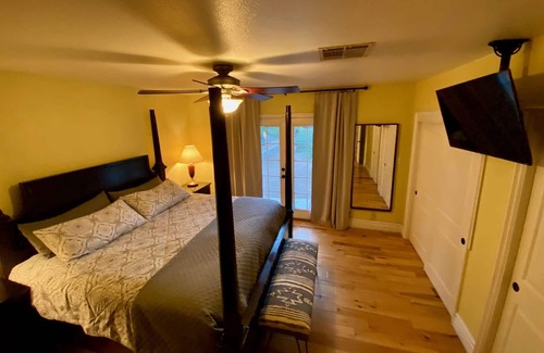 Las Vegas Casa | Remodelación de casa nueva en distrito histórico cerca de Strip