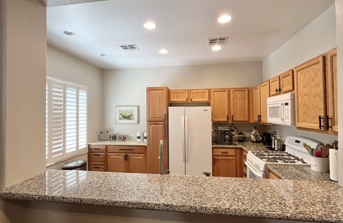 Tule Springs Casa | Las Vegas Single Story King Bed Quiet Neighborhood
