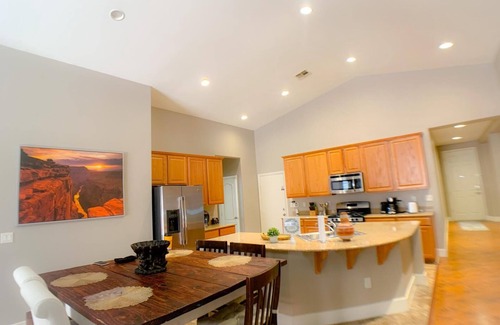 North Las Vegas Casa | LAS VEGAS Vacation home. close to the strip