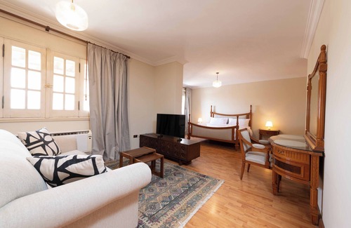 Nasr City Apartamento | Lascaic 3bdrm at Ard El-Golf