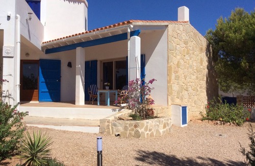Formentera Casa | Casa con jardín, vistas al mar y wifi gratuito.