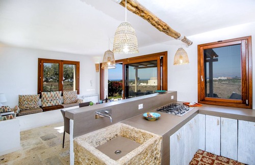 Scopello Villa | WWW.BAGLIORIDISICILIA.COM - LAST MINUTE 4/30 AUGUST!