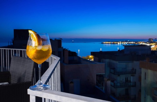 Gallipoli Apartamento | ATICO RECIENTEMENTE RENOVADO FRENTE AL MAR GALLIPOLI SALENTO CON 250MQ DE TERRAZA