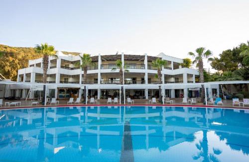 Yaliciftlik Complejo | Latanya Park Resort