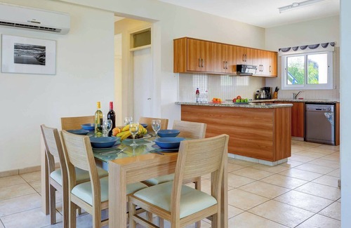 Latchi Villa | Latchi Beach Villa - Villa de tres dormitorios, capacidad para 6