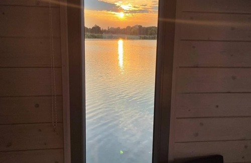 Toplitz Alquiler De Eote | Vacation on the Havel houseboat "NautikHus"
