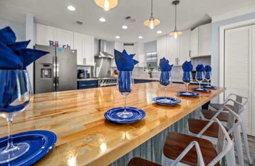 Open Sands Casa | Latitude Adjustment - Private Pool, Game Room, Spacious Home, Pets OK, 5 Min Walk to Beach!