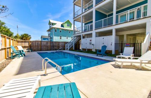 North Carolina Coast Casa | Latitude Adjustment by Carolina Beach Realty