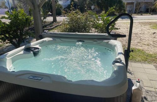 Windy Hill Casa | Latitude adjustment, walk to beach