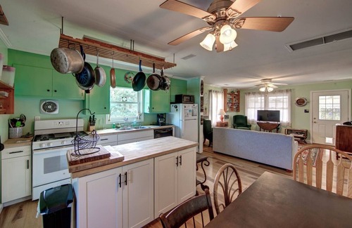 Ocracoke Casa | Latitude Adjustment: Walking distance of shops and restaurants.
