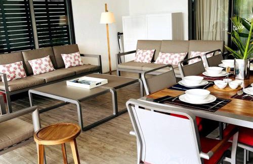 Grande Riviere Noire Apartamento | Latitude Luxury Seafront Suite