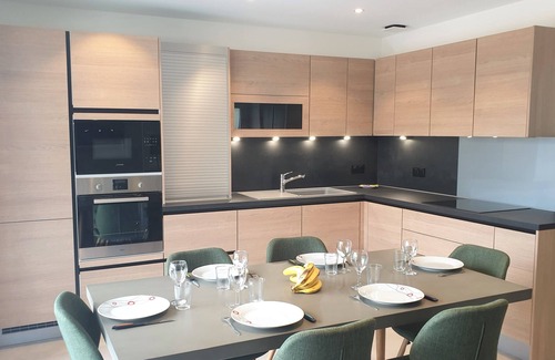 Sevrier Apartamento | Apartamento-Exclusivo-Baño con bañera-Vista al Lago-4 Etoiles