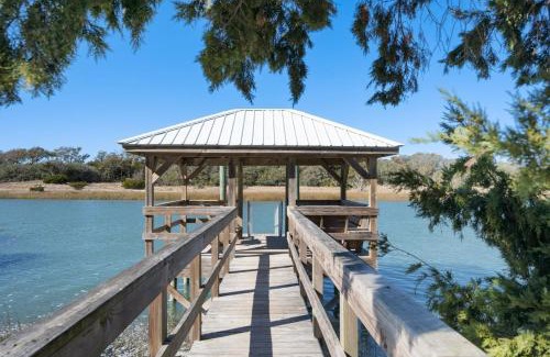 Pawleys Island Casa | Laughin Place home by Peace Vacations