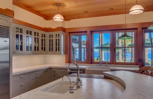 Tahoe City Casa | Laughing Waters Lakefront - TLUXP