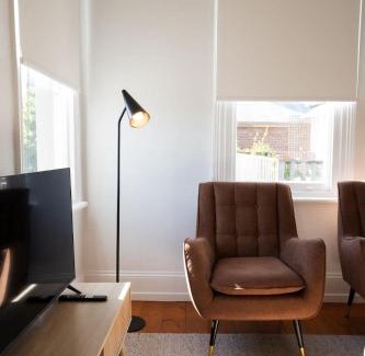 Launceston CBD Casa | Launceston Cottage Charming 3 bedroom home