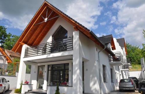 Lagow Apartamento | Laura Spa