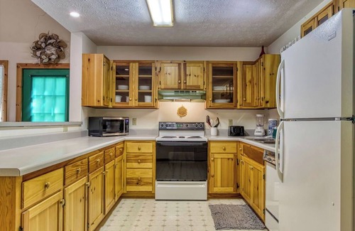 Wears Valley Cabina | Laurel Cottage - WIFI, $1089 FREE tickets each paid day, Dollywood and More
