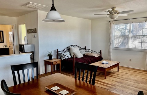 Bandera Casa | Laurel Cottage, at CRC Ranch Retreat