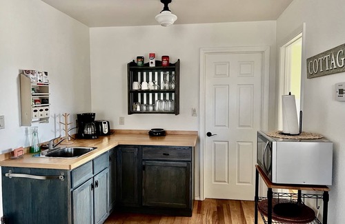Bandera Casa | Laurel Cottage, at CRC Ranch Retreat